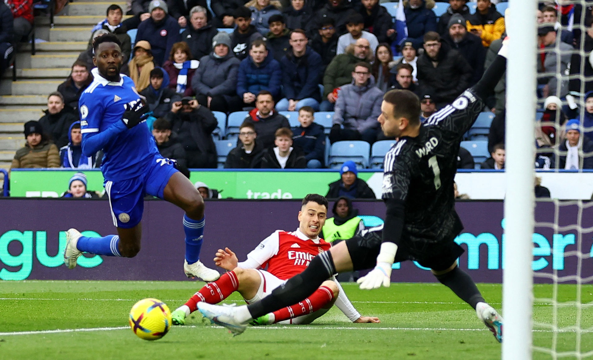 中脱颖而出 中脱颖而出