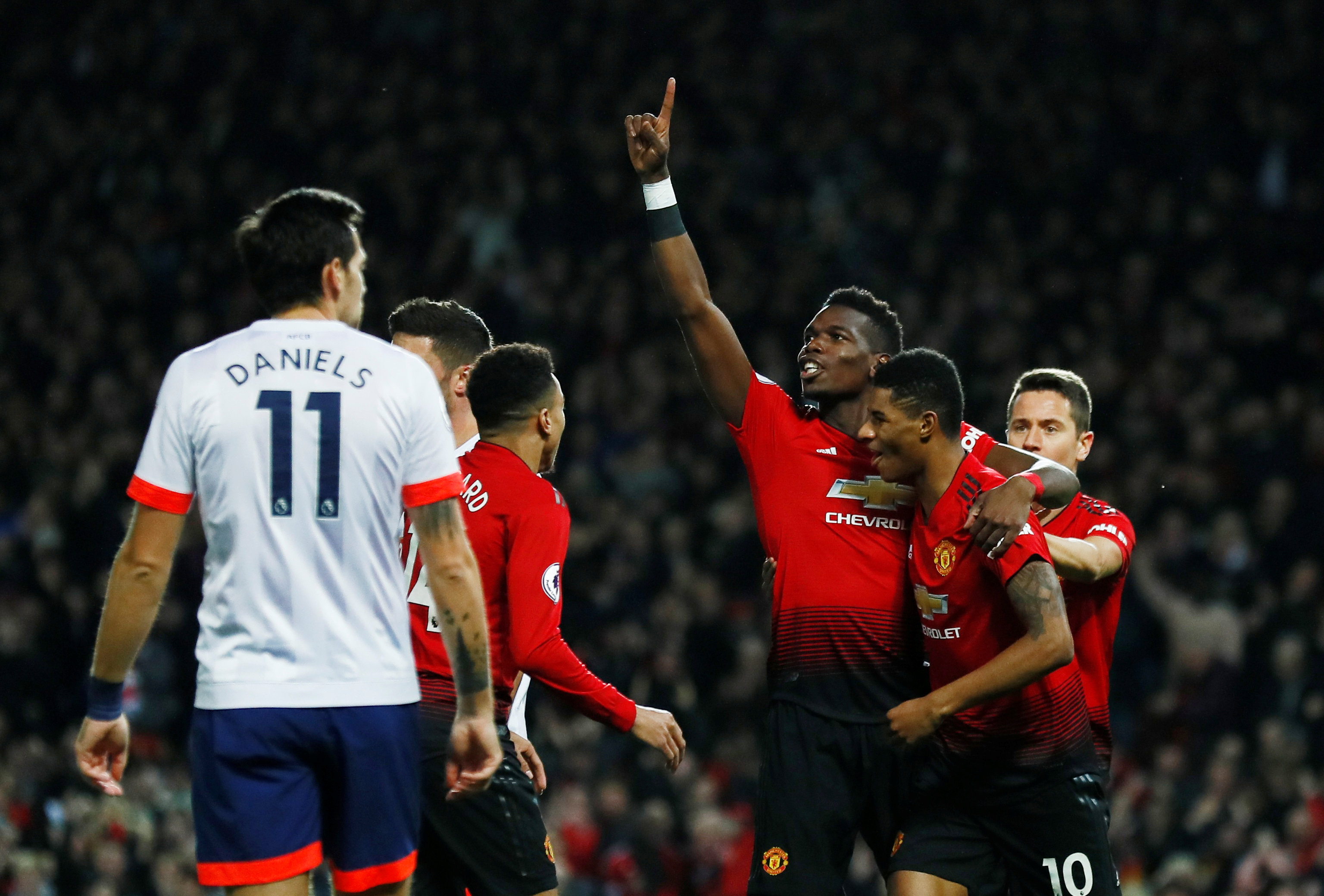 对于足球俱 对于足球俱